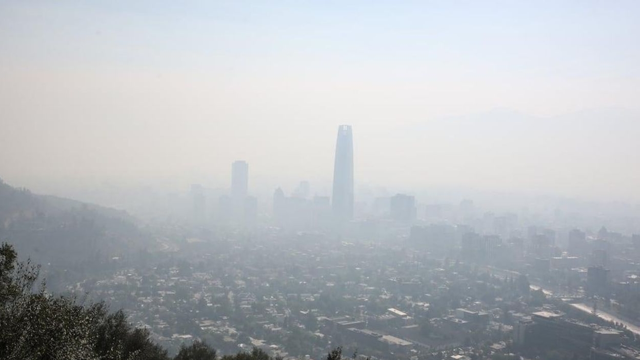 Alerta Ambiental en la RM este miércoles: revisa qué patentes tienen restricción vehicular