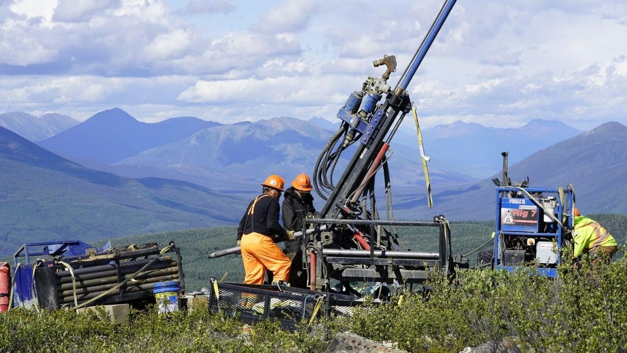 Prospector Metals completa 3.203 metros en Yukon y suma tercer equipo para acelerar perforación en el proyecto ML