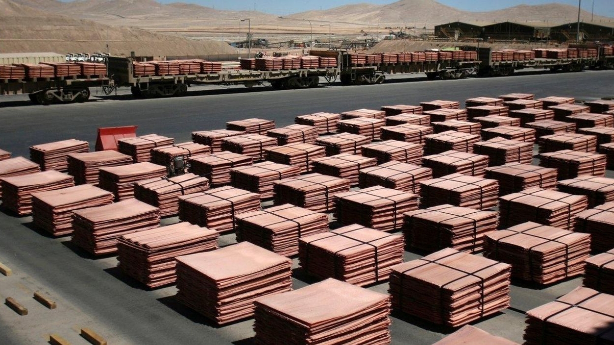 Cobre corrige a US$6,03 la libra, pero JPMorgan proyecta un salto hacia US$6,71 a fin de año
