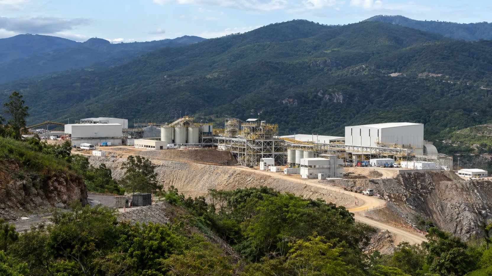 Endeavour Silver aumenta 19% su producción de plata y alcanza 3,6 millones de onzas equivalentes en el tercer trimestre de 2026