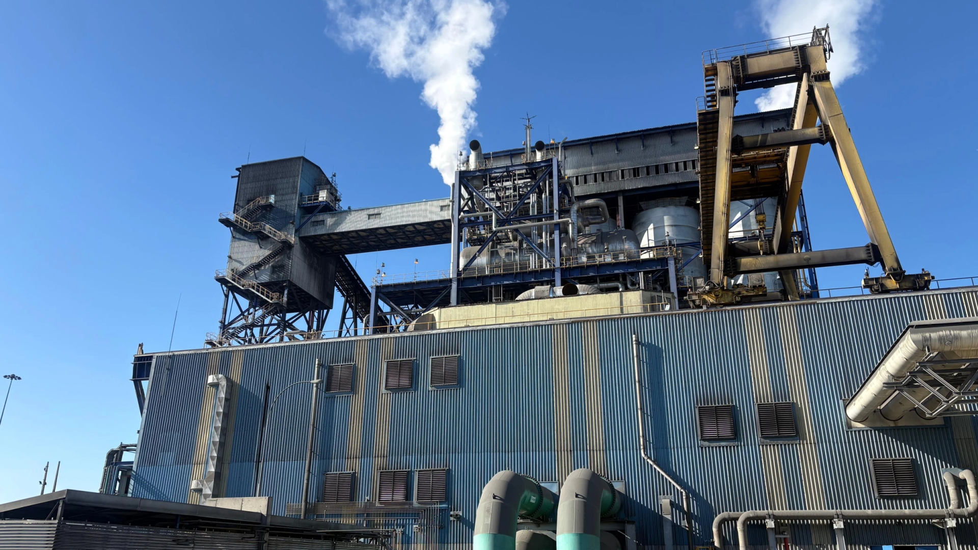 ENGIE Chile concreta la primera reconversión en el país de una central a carbón para operar con gas natural 