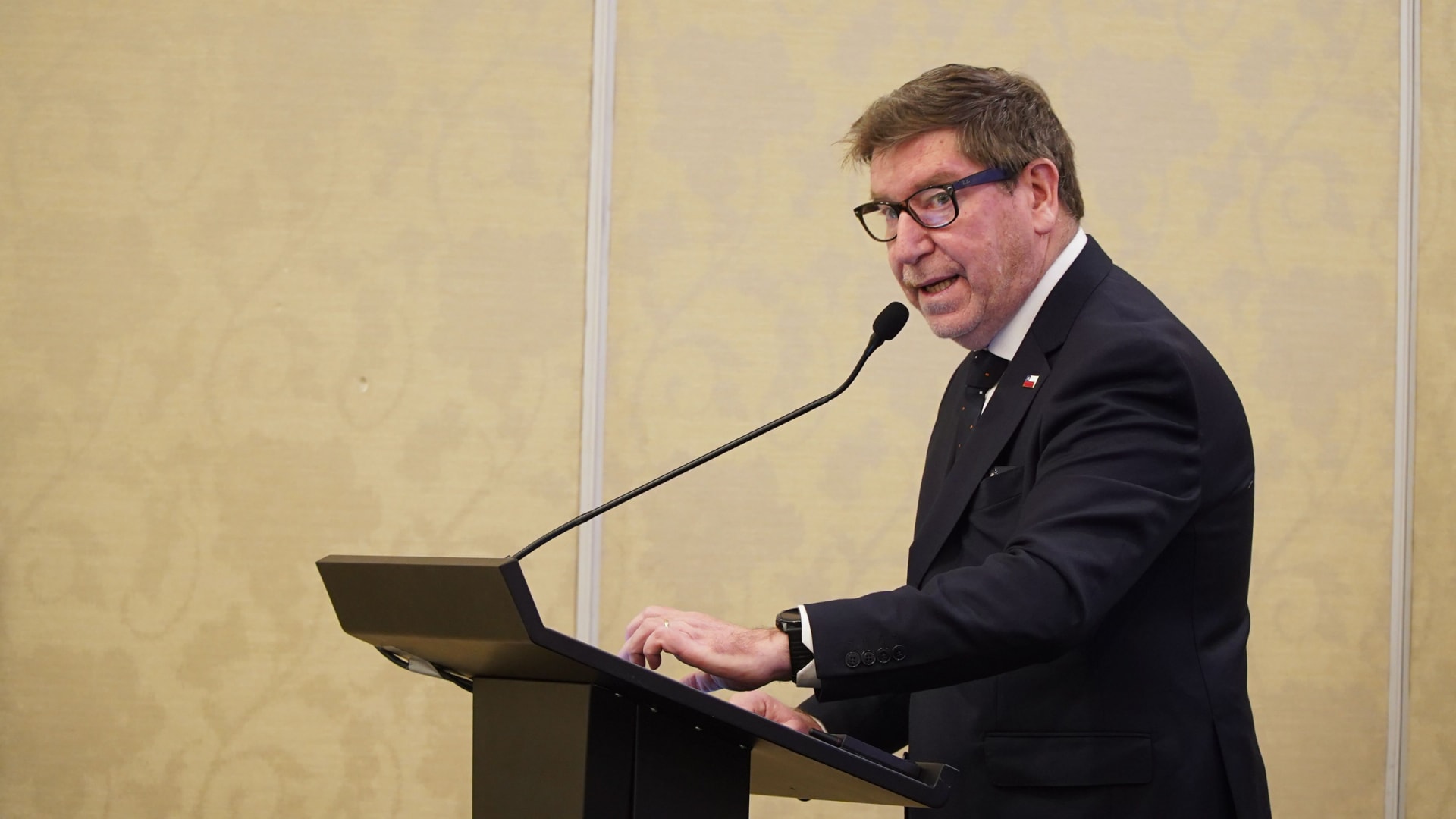 Biministro Mas destaca pilares estratégicos del proyecto de reconstrucción que impactarán en competitividad e inversiones 