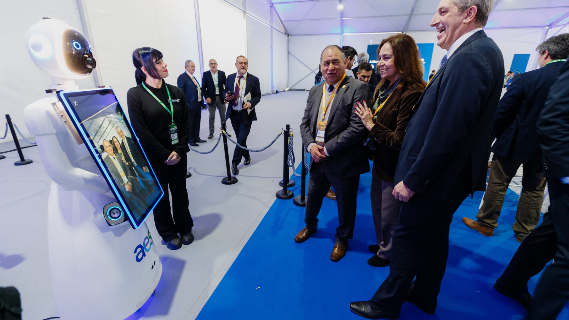 Luz Solar, la nueva Reina Cibernética de Exponor 2026