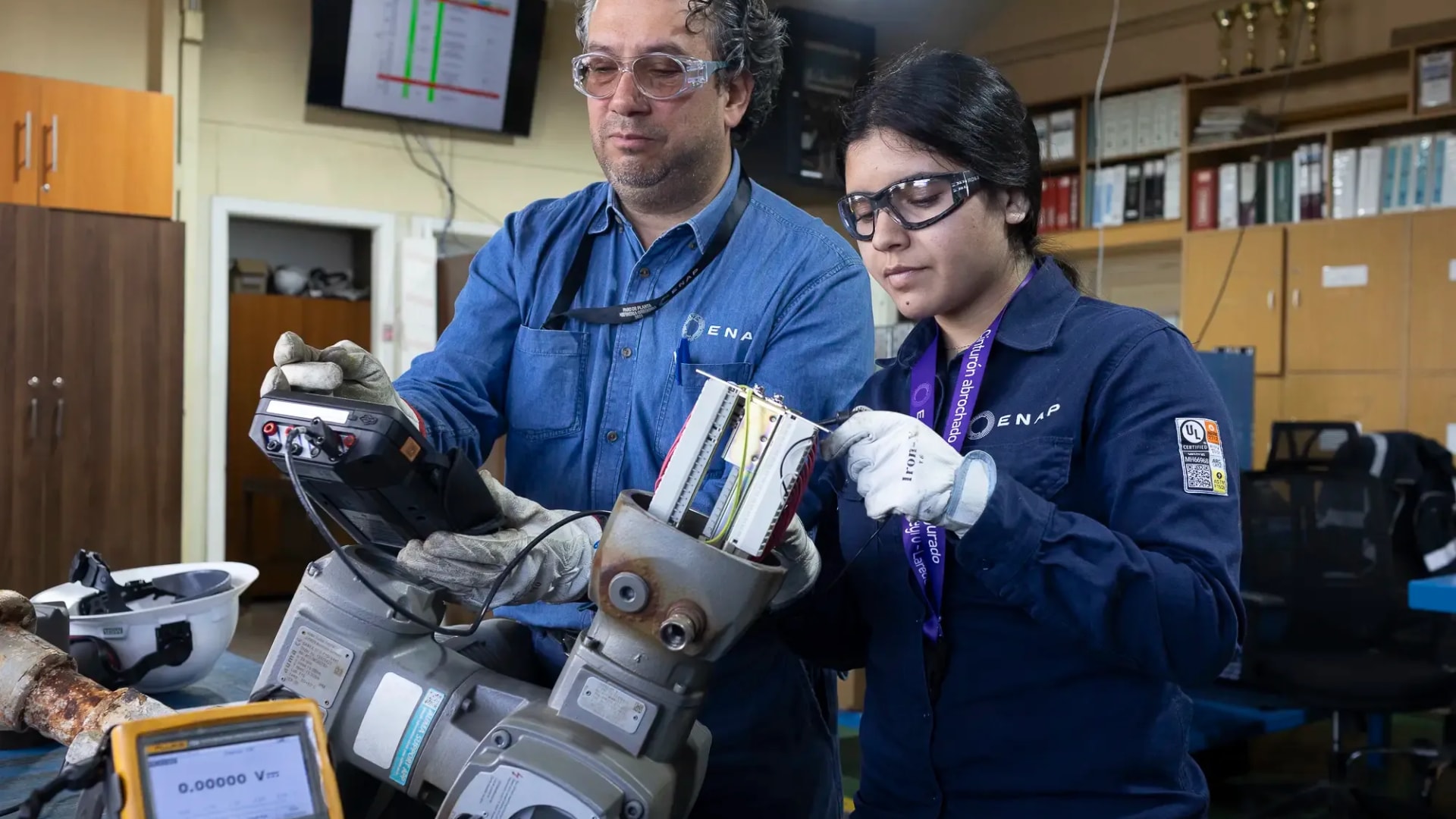 21 estudiantes realizan su práctica en Enap Magallanes en áreas como Geología, Laboratorios y Mantenimiento
