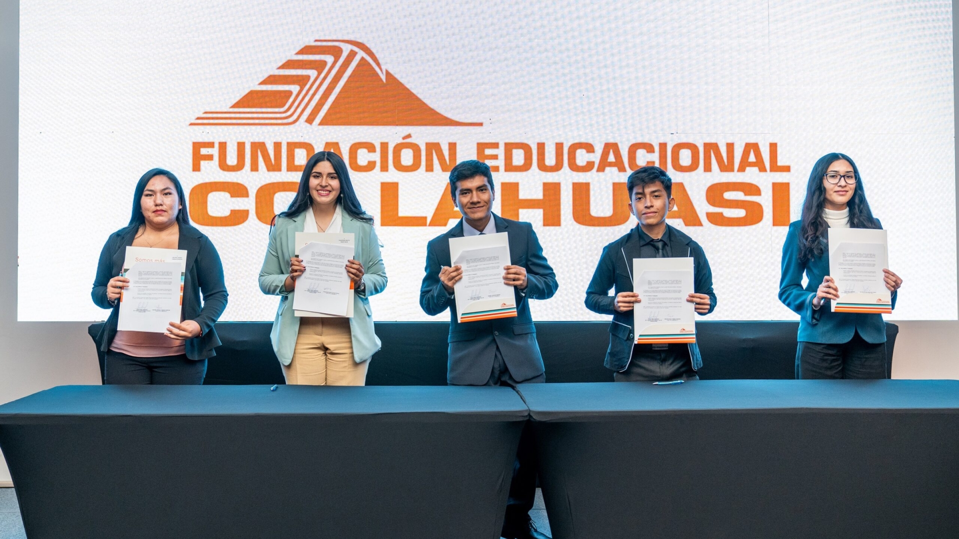 28 egresados del Liceo de Pica son contratados por Collahuasi y empresas de la industria minera en Tarapacá