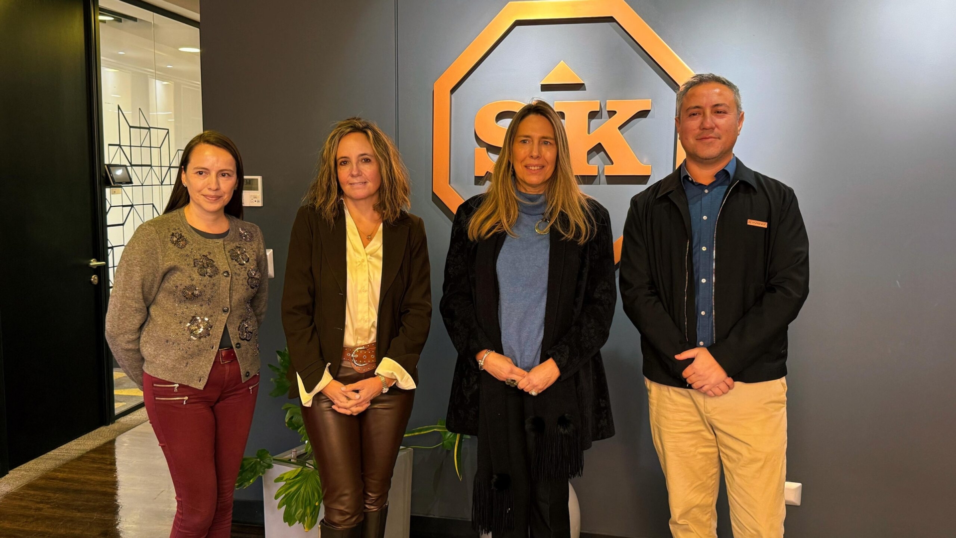 SKIC aporta su experiencia en montaje e infraestructura como nuevo miembro de APRIMIN