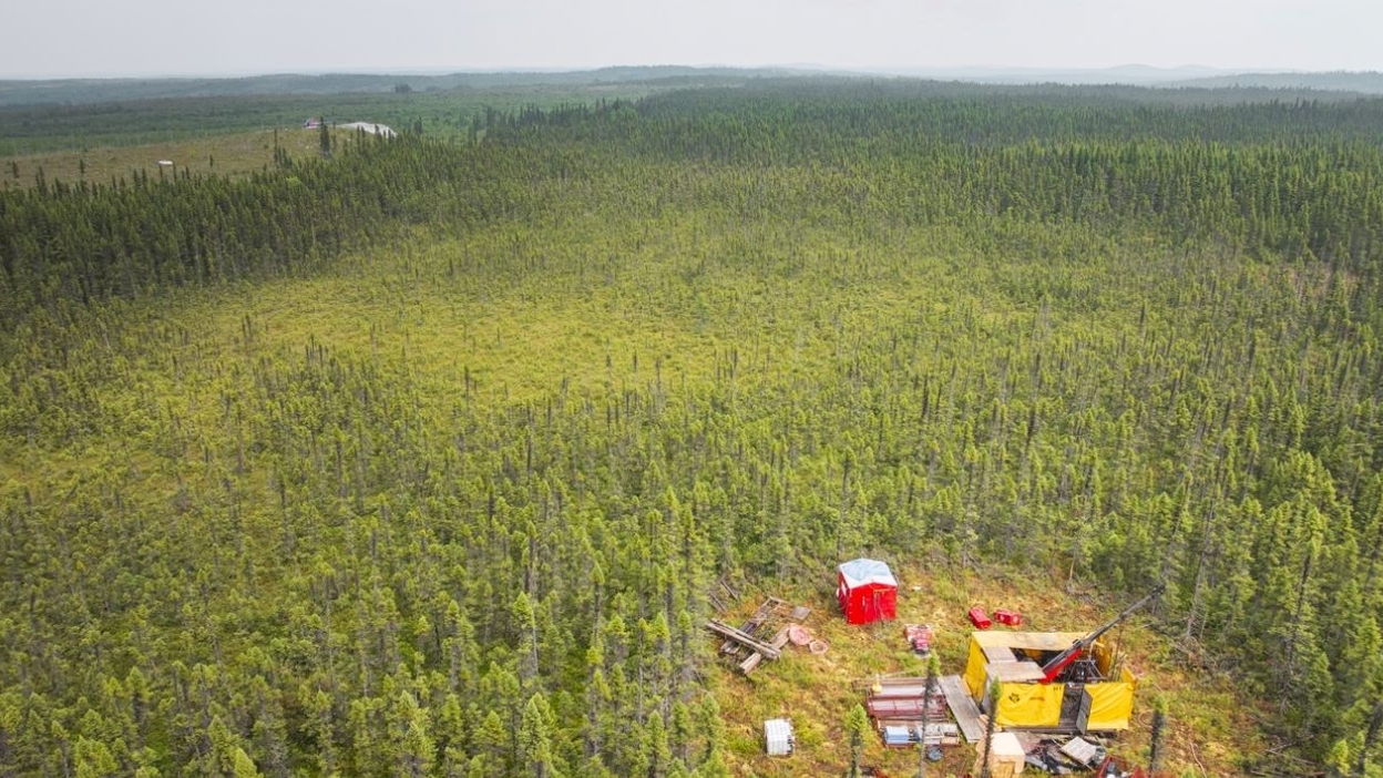 Q2 Metals confirma nuevos interceptos anchos de litio en Cisco y prepara campaña de 20.000 metros en Quebec