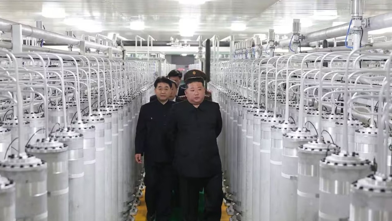 Kim Jong-un muestra nueva planta nuclear y eleva la presión sobre EE.UU. y Corea del Sur
