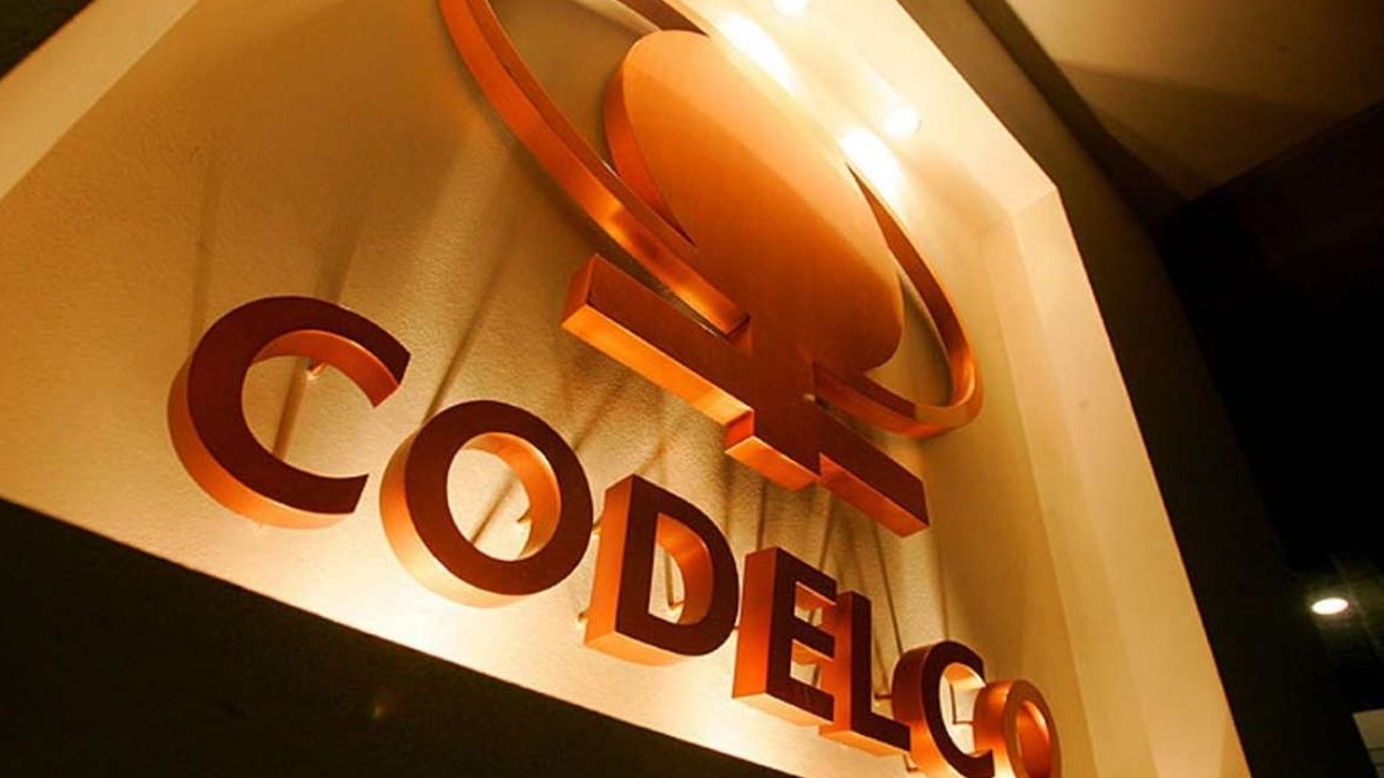 Codelco enfrenta presión política por bonos de US$14,3 millones y crece opción de comisión investigadora