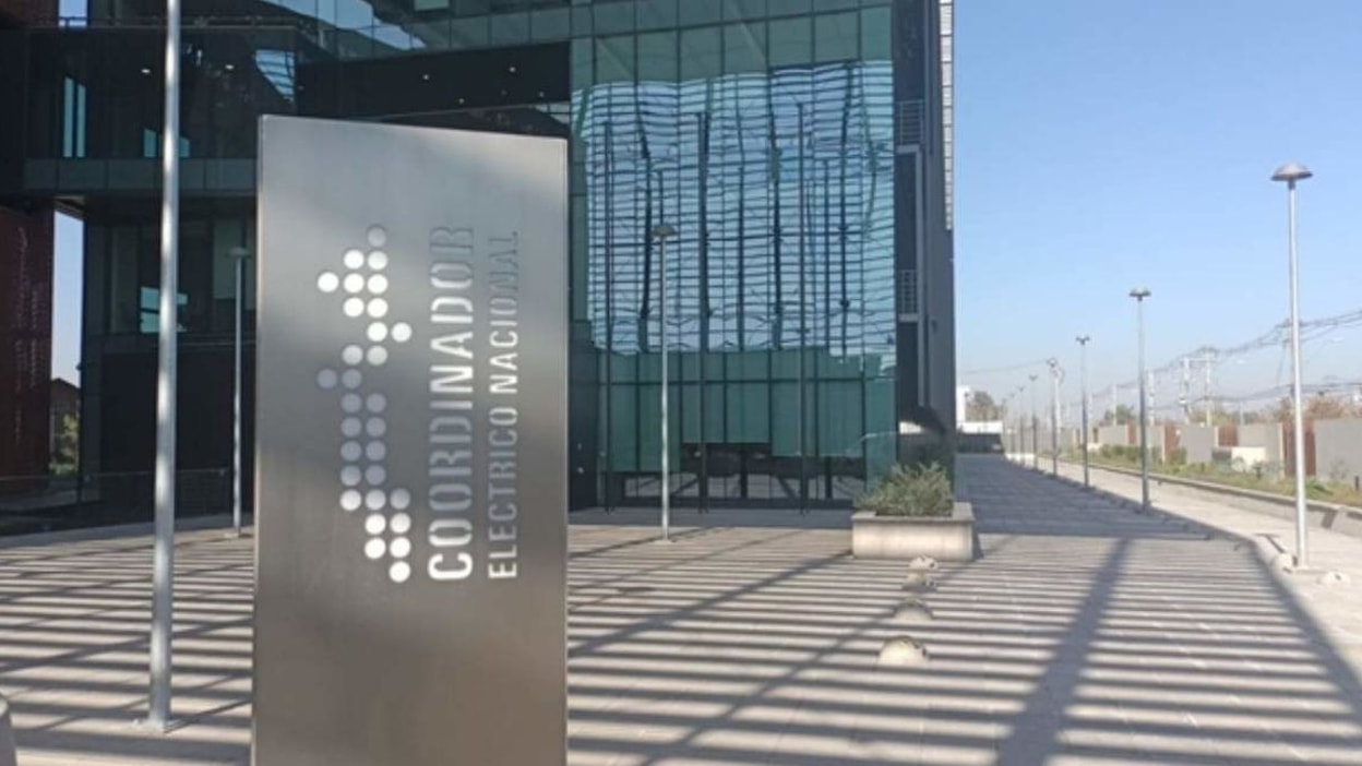 BHP, Rio Tinto y Caterpillar prueban dos camiones eléctricos Cat 793 XE en Pilbara tras más de 100 horas de operación