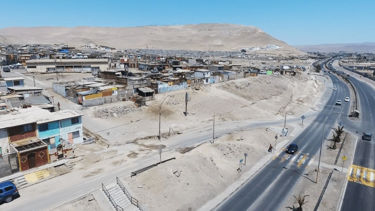 Cerro Chuño: Consejo Regional de Arica aprueba $3.292 millones para iniciar erradicación de 220 viviendas ligadas a toma controlada por el crimen organizado