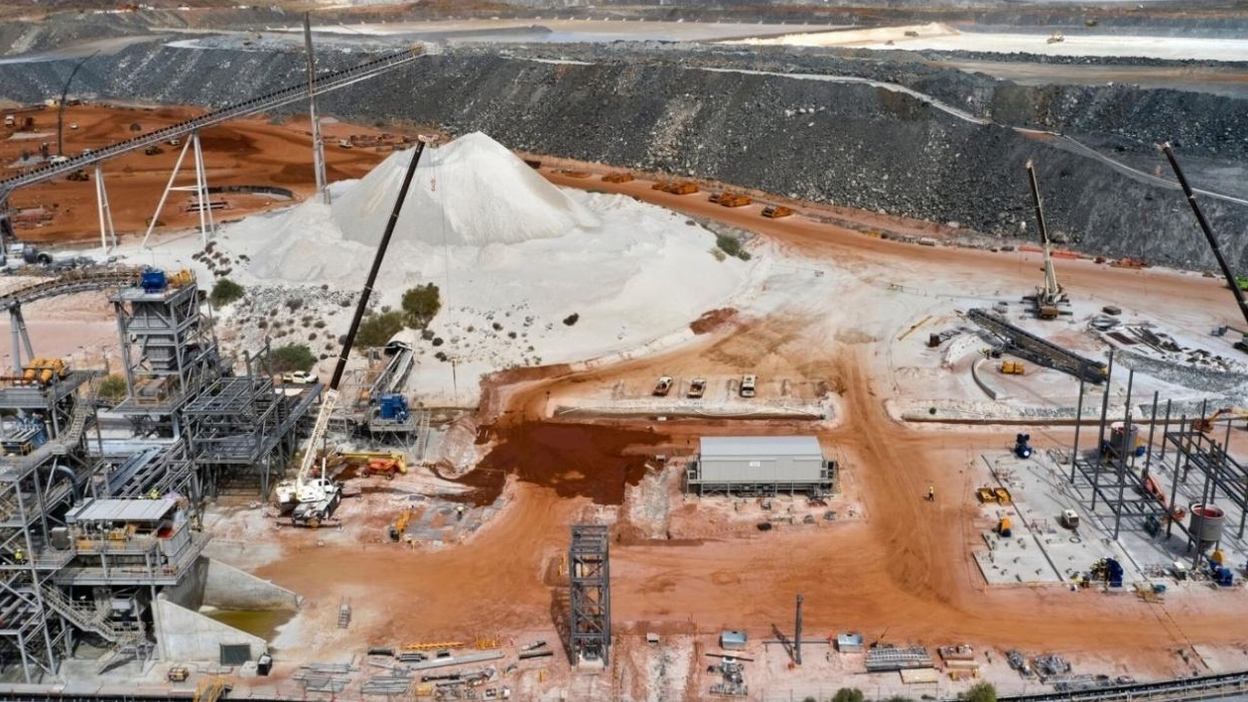 Hancock y SQM perfilan en Australia mina de litio de 1,1 millones de toneladas anuales de concentrado