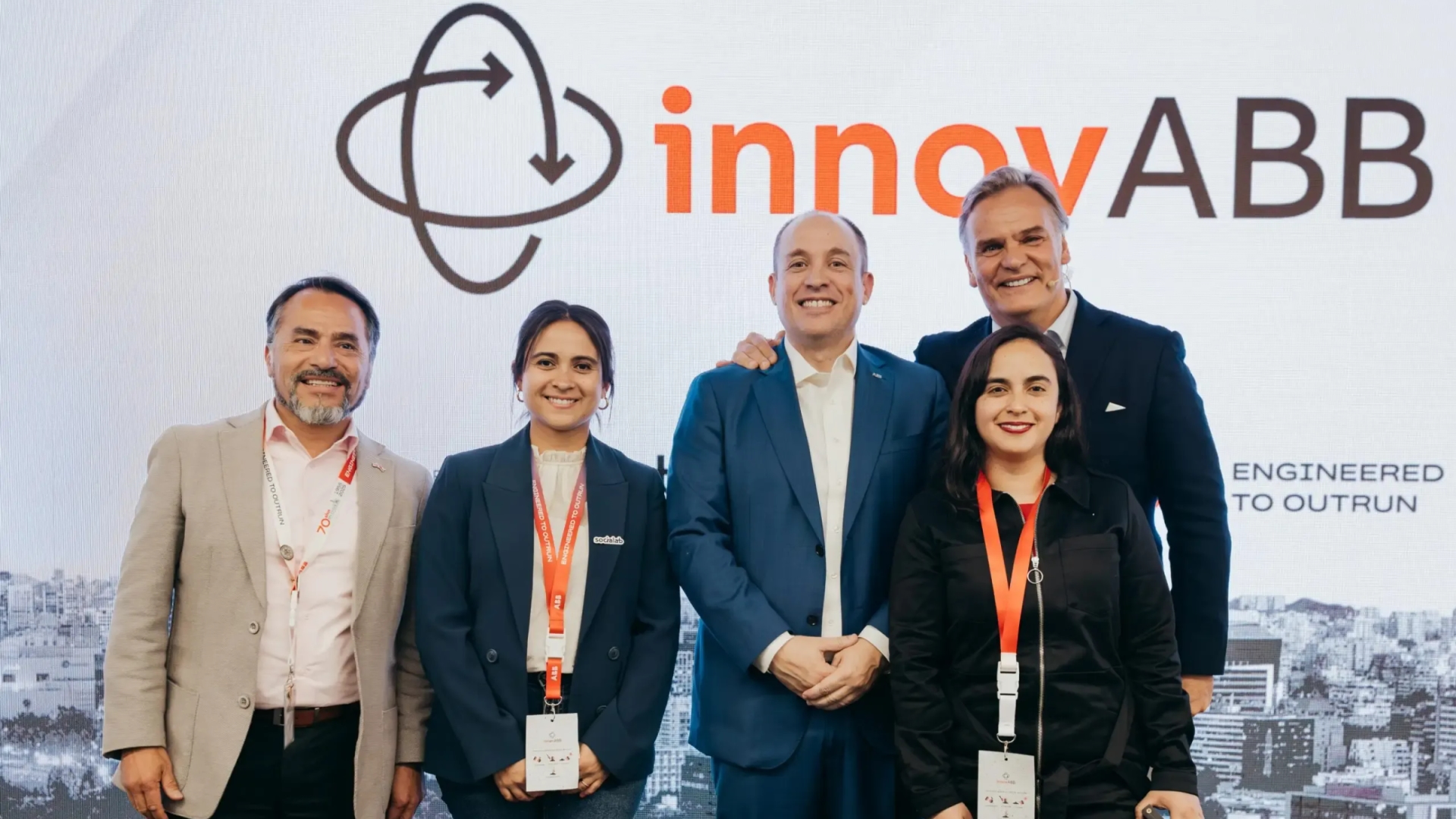 ABB en Chile y Socialab lanzan plataforma para escalar soluciones innovadoras de toda Latinoamérica