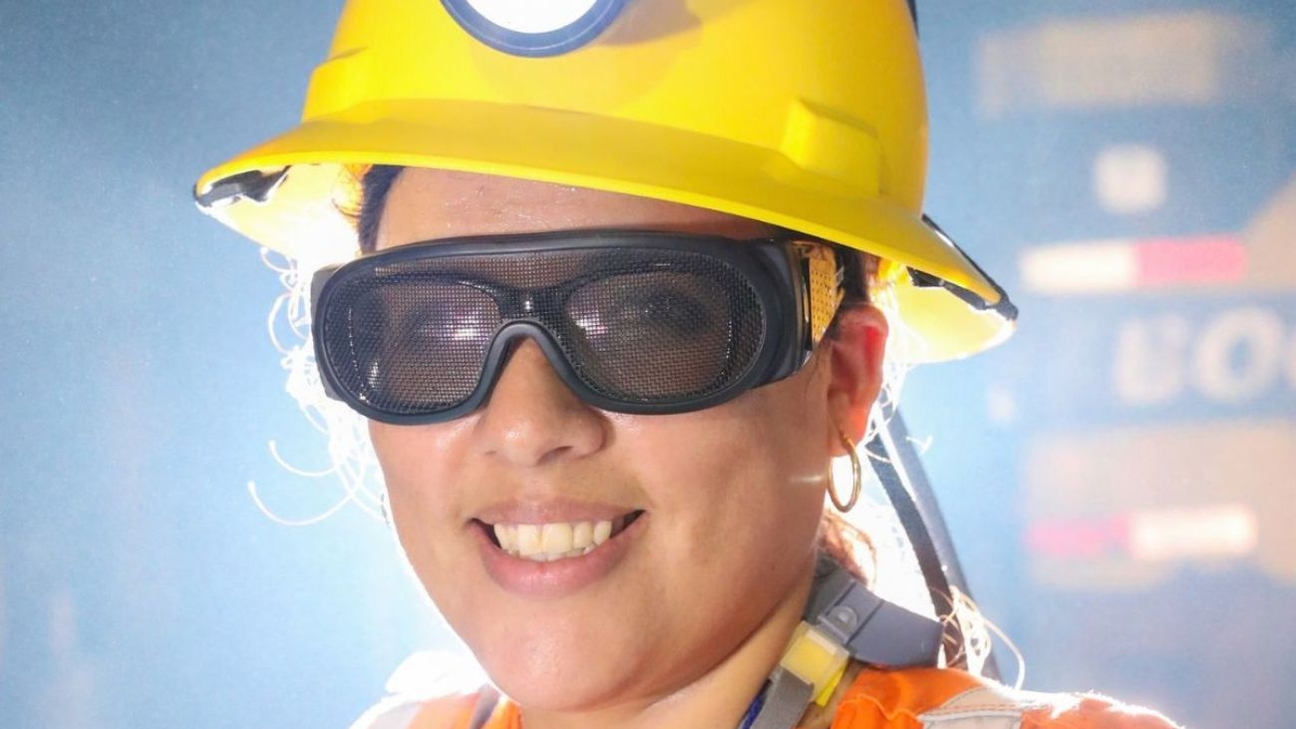 Adecco Chile Impulsa la Equidad de Género en Expomin 2025: Programas Innovadores para Fortalecer el Talento Femenino en la Minería