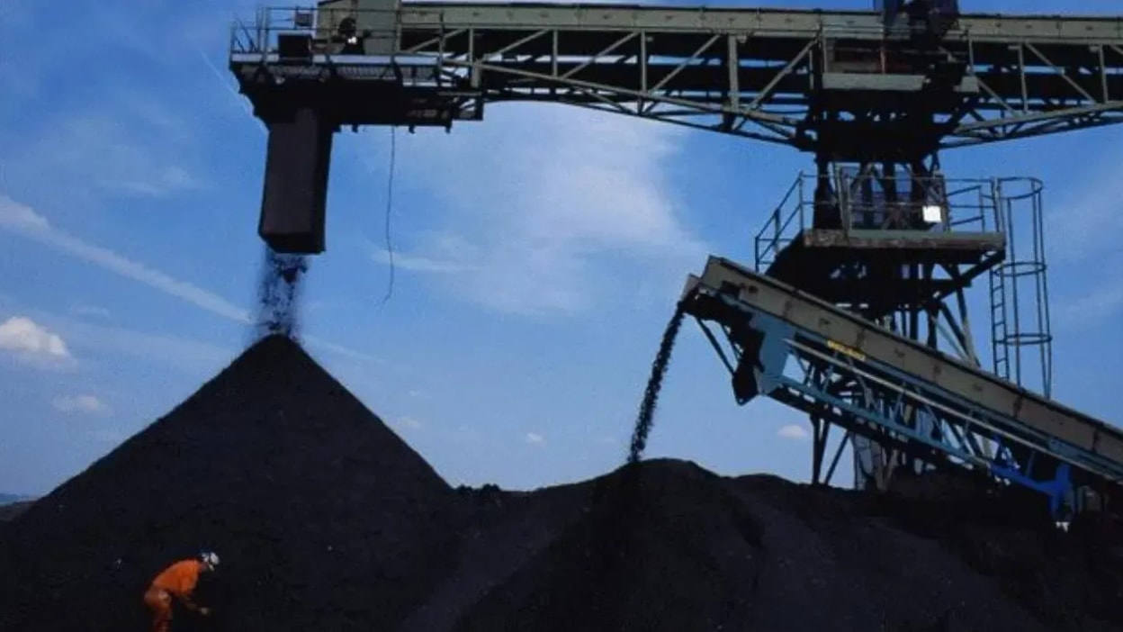 AIE: Demanda global de carbón llegará a cifra récord en 2025