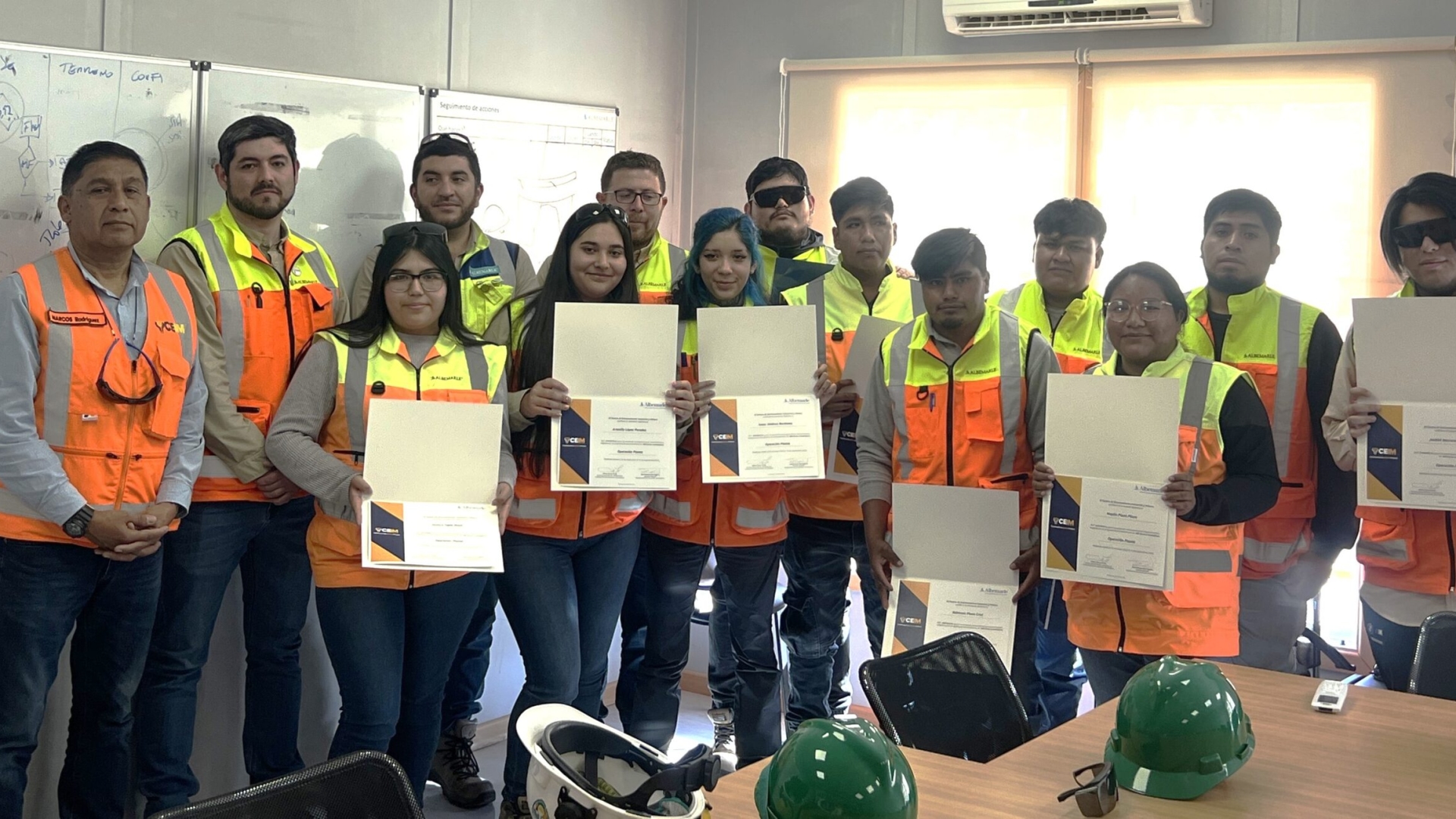 ALBEMARLE finaliza Programa de Aprendices con 18 Contrataciones