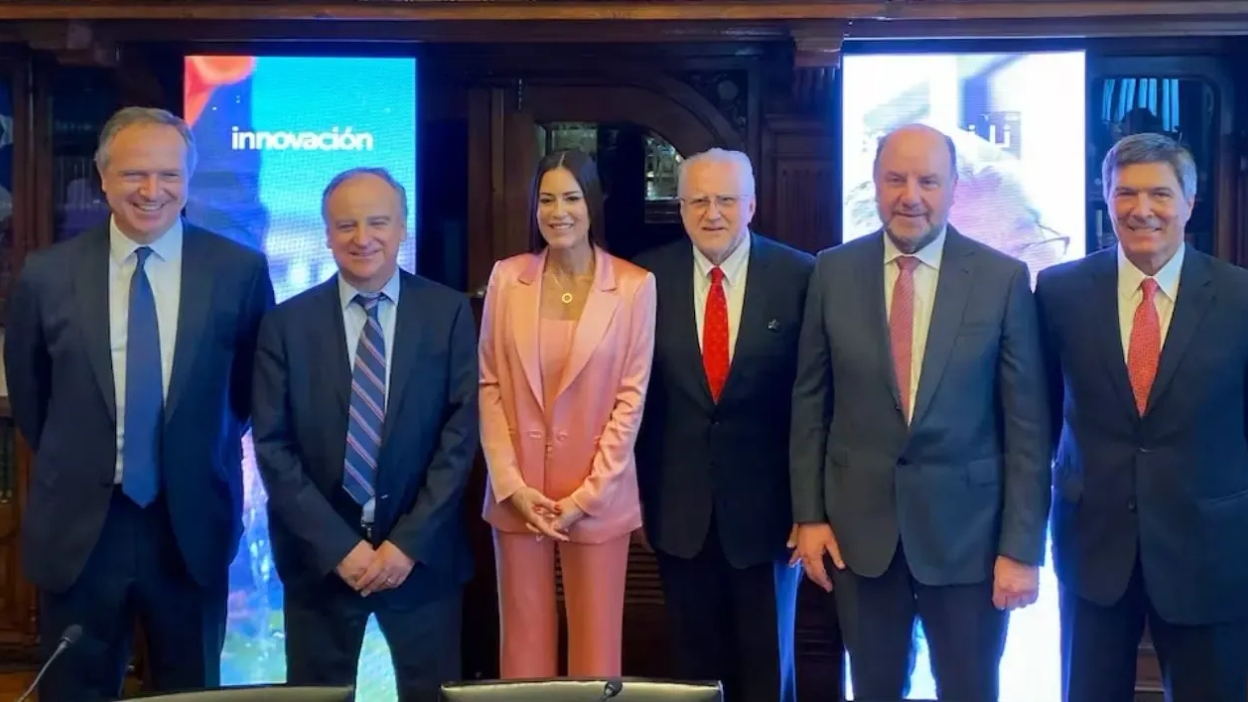 Alianza público-privada del litio se formaliza con nuevo liderazgo y proyección estratégica para Chile