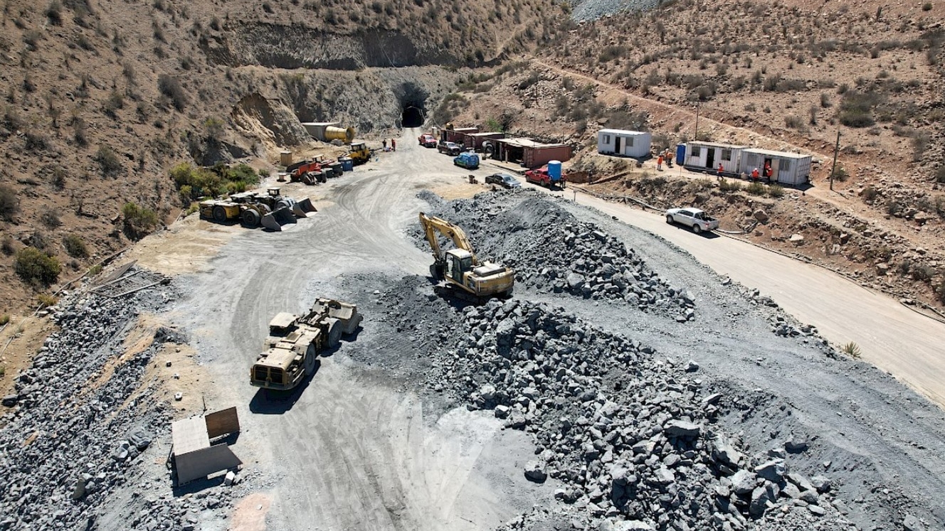 Altiplano reporta resultados de abril de 2022 en Farellón con recuperación de 2,07% de cobre