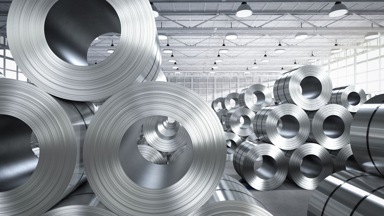Aluminio se dispara por temor a interrupciones de oferta rusa, cobre sube
