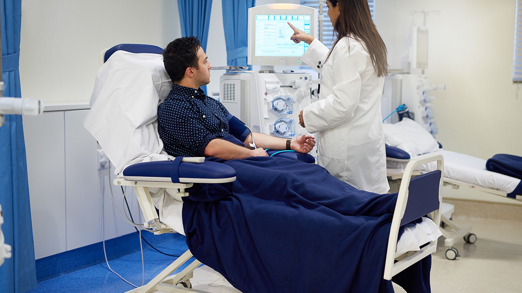 Aprueban construcción de nueva Unidad de Diálisis en Hospital Clínico de la UA