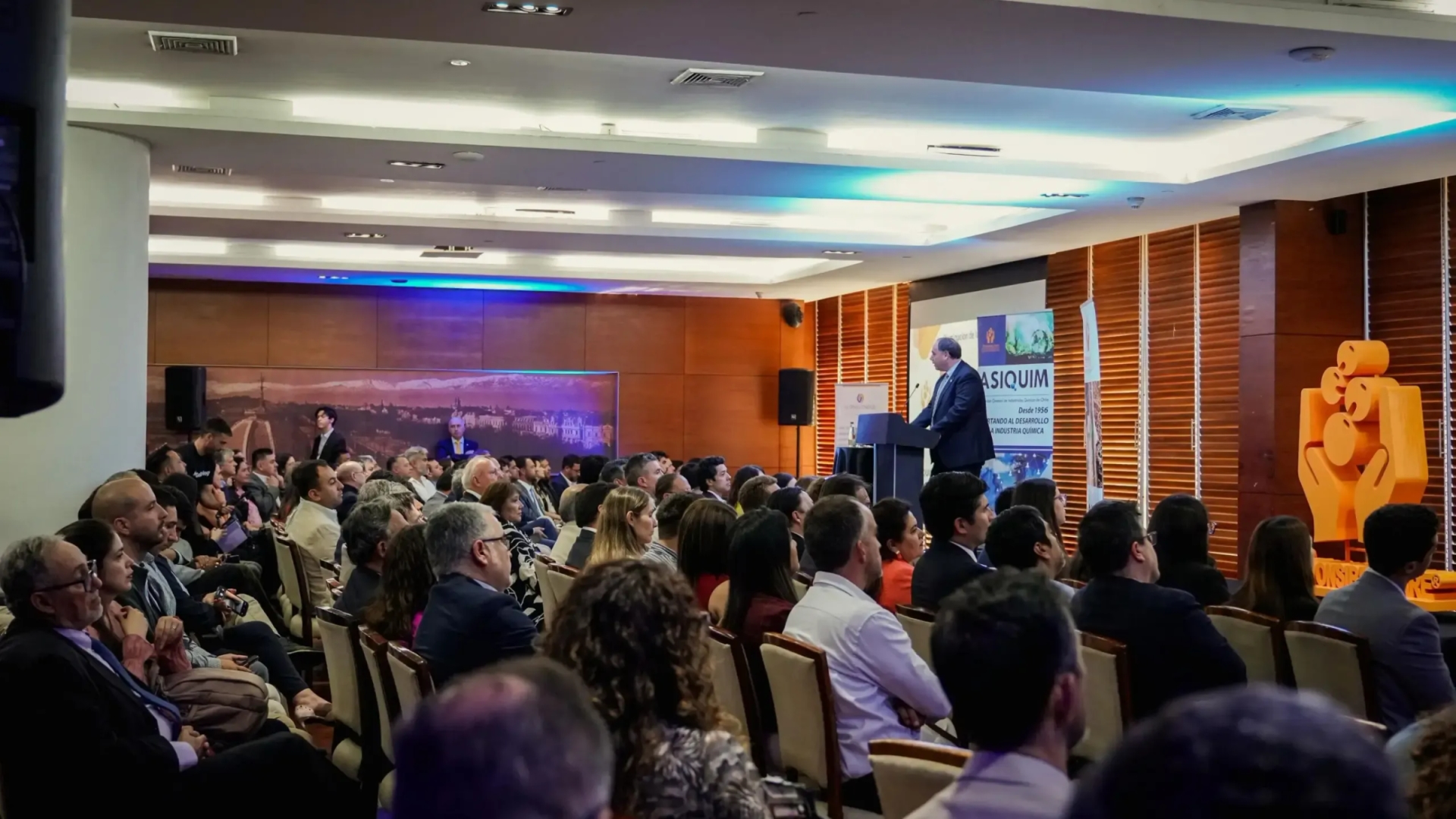 ASIQUIM premia las mejores prácticas de desarrollo sustentable en la industria química chilena
