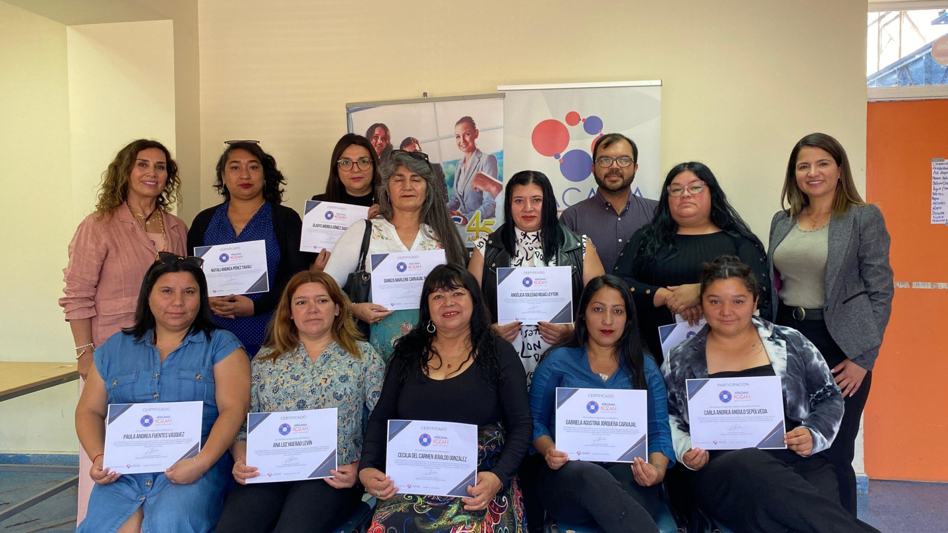 Atacama Kozan y OTEC Atacama Training capacitan a vecinas de Paipote