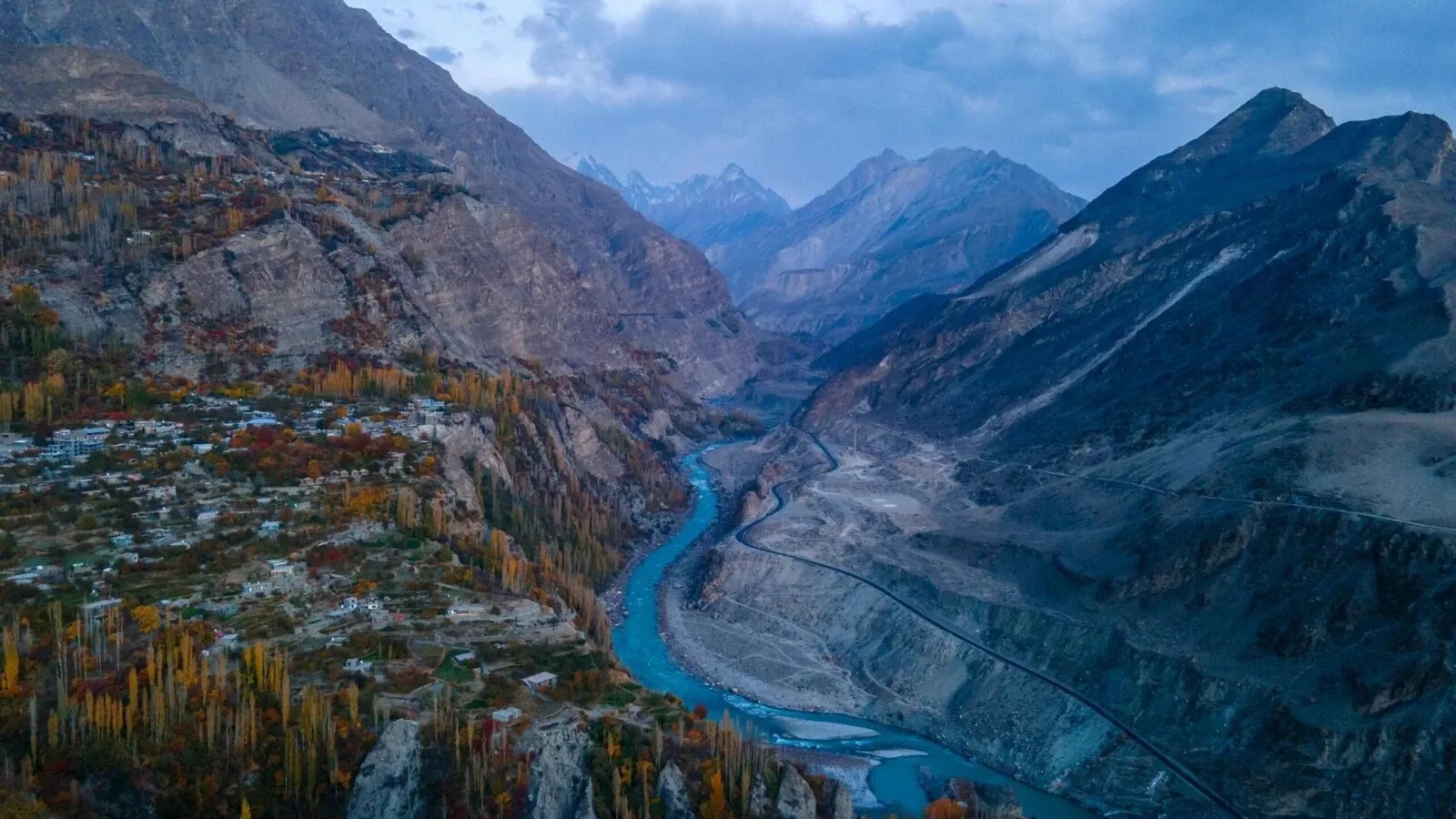 Ataque armado en faena de cobre y oro: nueve muertos en Pakistán