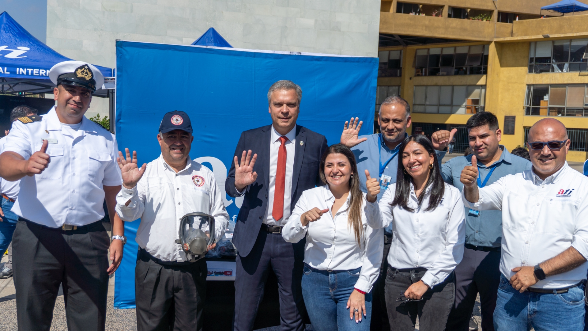 ATI impulsa la prevención y el autocuidado en masiva Feria de Seguridad 2025 en Antofagasta