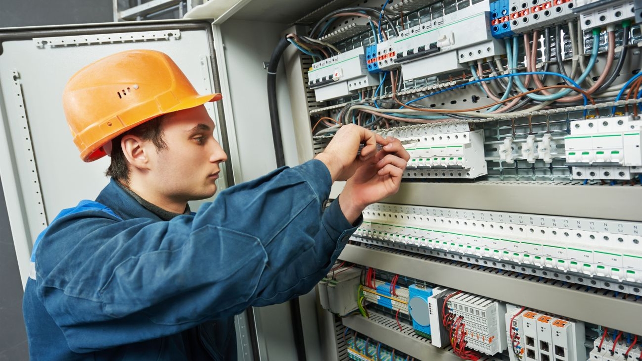 Auditorías eléctricas: clave para eficiencia y sostenibilidad en empresas chilenas