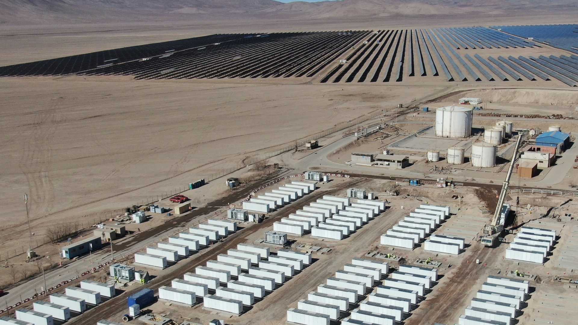 Avanza la construcción de proyectos de energía renovable y almacenamiento en la región de Antofagasta