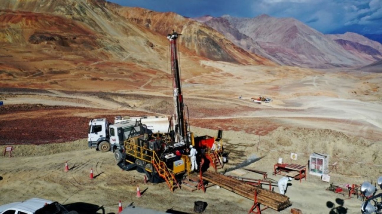 Avanza la Prospección Minera en Antofagasta: SEIA Admite Proyecto de $220 Millones para Caracterizar Yacimiento Cachorro