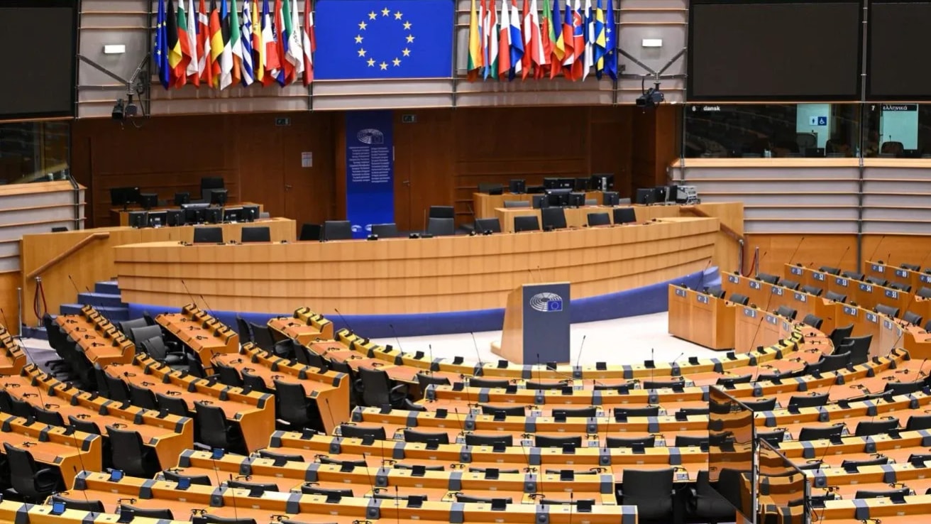 Bruselas acelera un plan para reducir su dependencia de materias primas críticas provenientes de China