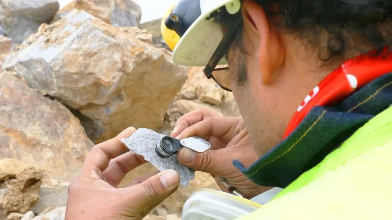 Canadian Goldfields Discovery comienza las operaciones en el OTCQB