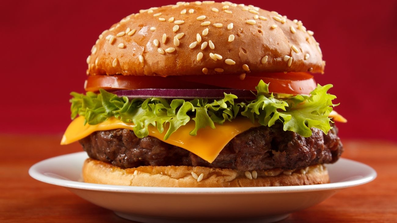 Celebra el Día de la Hamburguesa en Chile: Descuentos y Promociones Exclusivas el 28 de Mayo