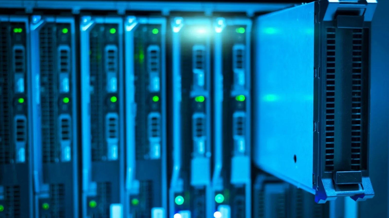 Centros de datos mineros podrían usar hasta 91% menos agua con enfriamiento líquido