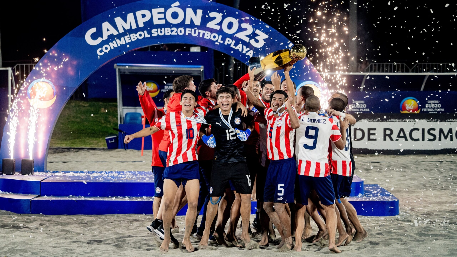 Chile Sub20 sube al podio por primera vez en el Sudamericano de Fútbol Playa en Iquique