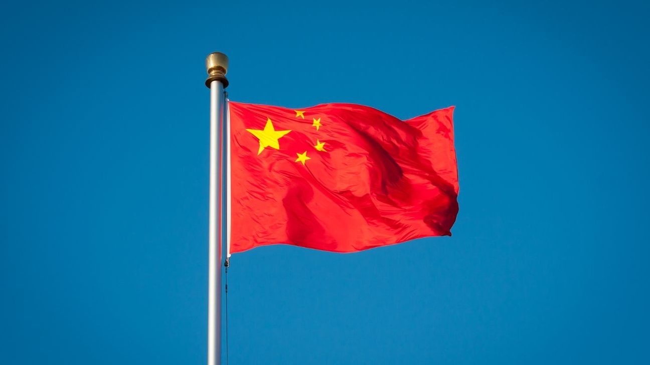 China Alcanza Máximo Consumo de Petróleo y Prevé Disminución: Impacto en el Mercado Global y Auge de Combustibles Alternativos
