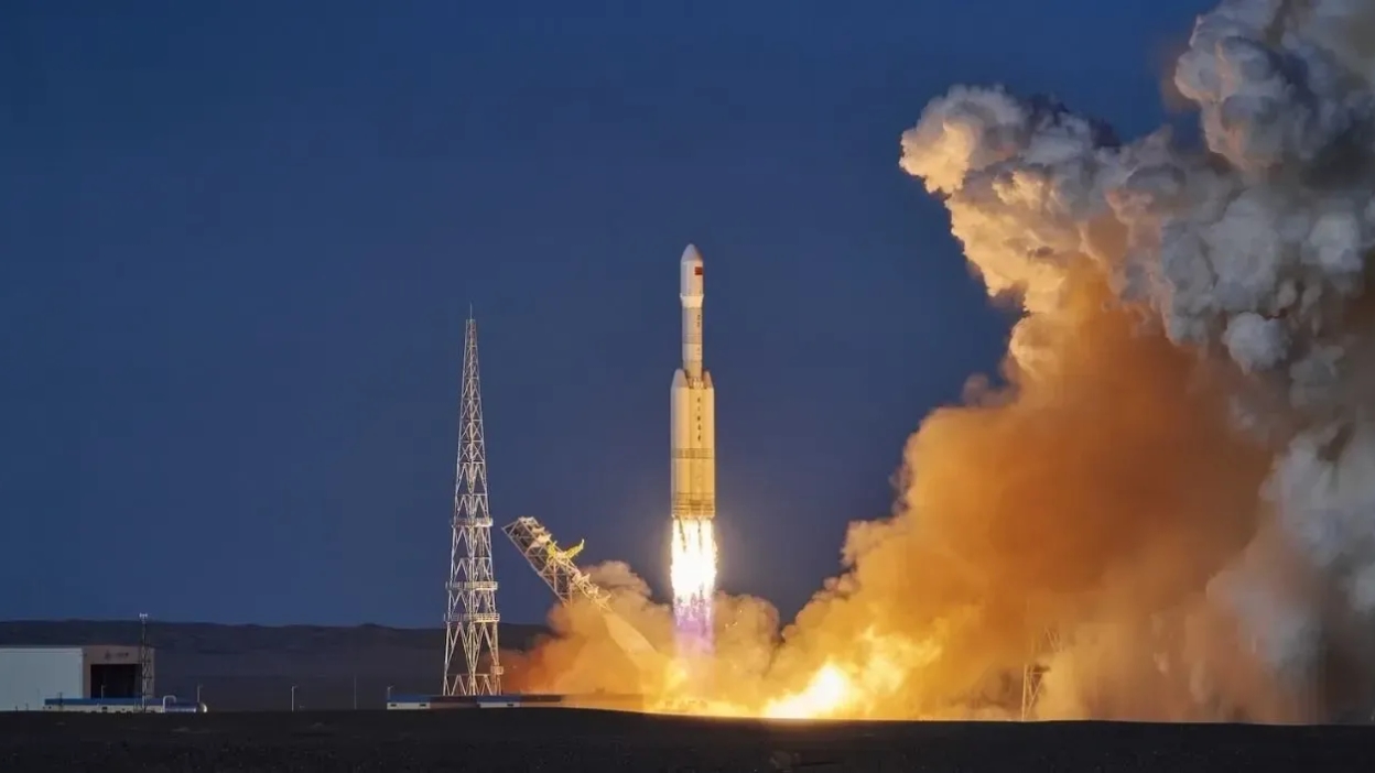 China cohete Kinetica-2: desafía a SpaceX con costos cercanos a Falcon 9 en su debut orbital