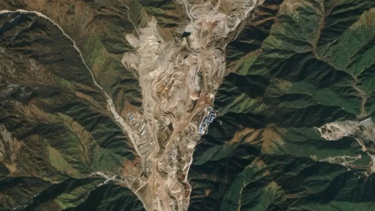 China descubre gigantesco yacimiento de tierras raras clave para tecnologías limpias