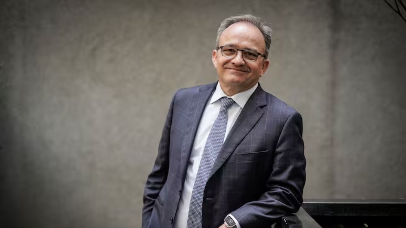 Clayton Walker impulsa alianza estratégica con Codelco en el proyecto Nuevo Cobre durante Cesco Week Santiago 2025