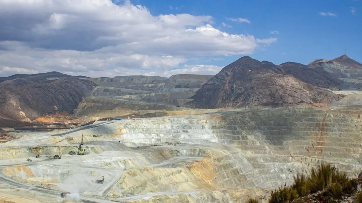 Cobre impulsa la economía del Perú: Rafael Belaúnde advierte que proyectos mineros no pueden tardar hasta 40 años