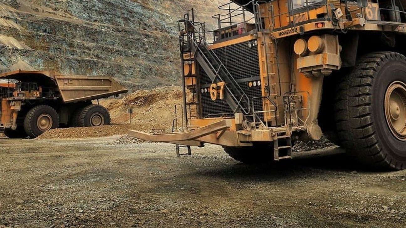 Codelco abre licitación para obras clave en División El Salvador, Chile: Oportunidad para empresas de construcción minera