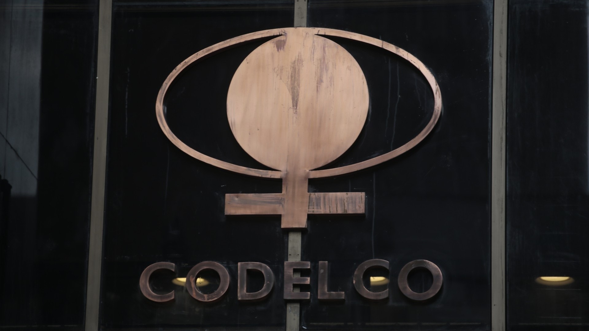 Codelco abre nuevas vacantes en Antofagasta y Atacama: revisa los cargos disponibles