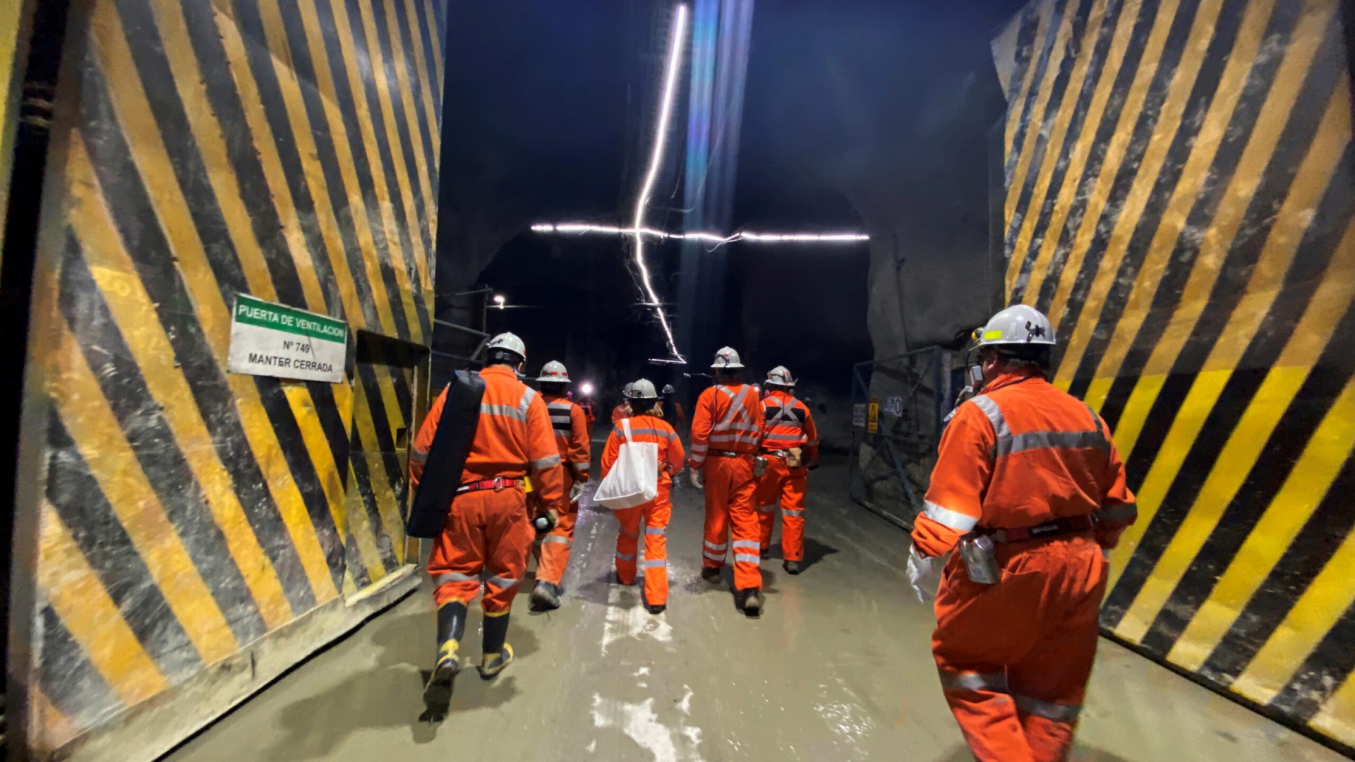 Codelco cierra proceso en El Teniente y avanza en Andina