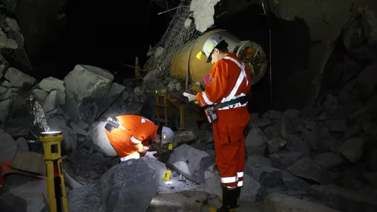 Codelco multado junto a tres contratistas: sanciones superan US$100 mil por accidente fatal en El Teniente