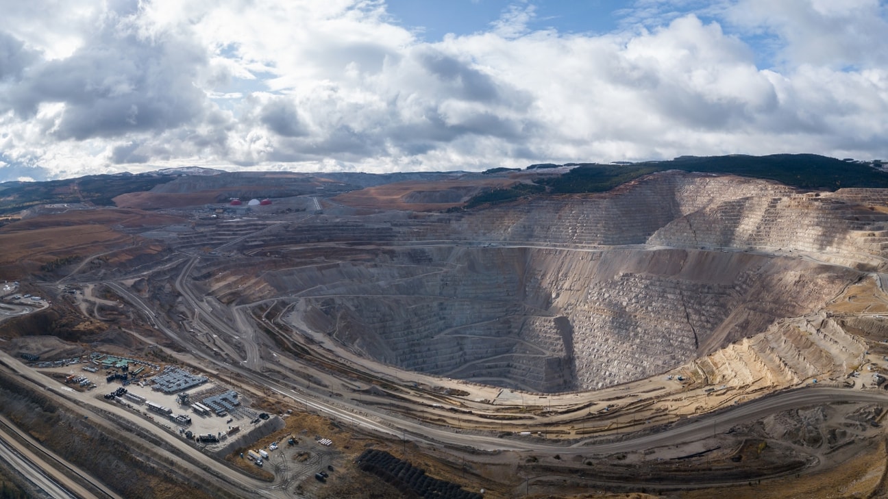 Codelco Reduce Proyecciones de Producción de Cobre Frente a Complicaciones Mineras en Chile