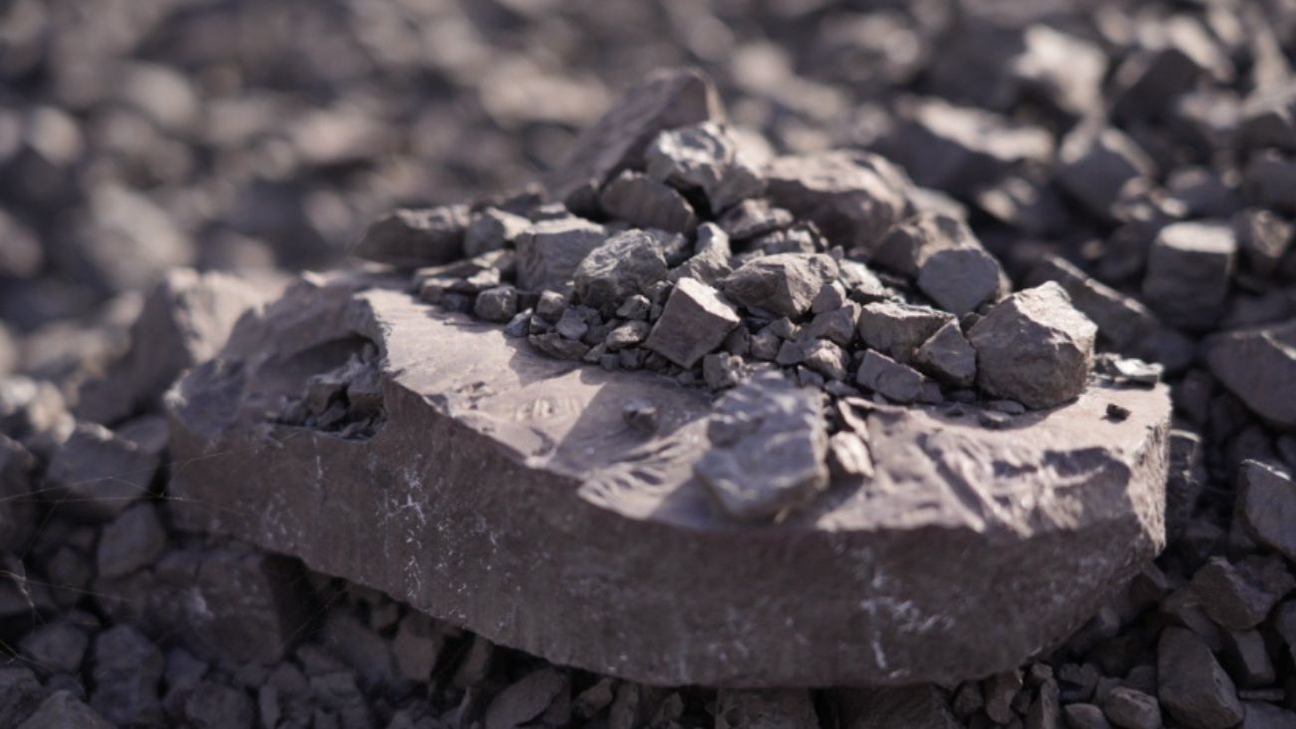 Codelco Ventanas lidera innovación en economía circular con reutilización de escoria de cobre en proyectos urbanos