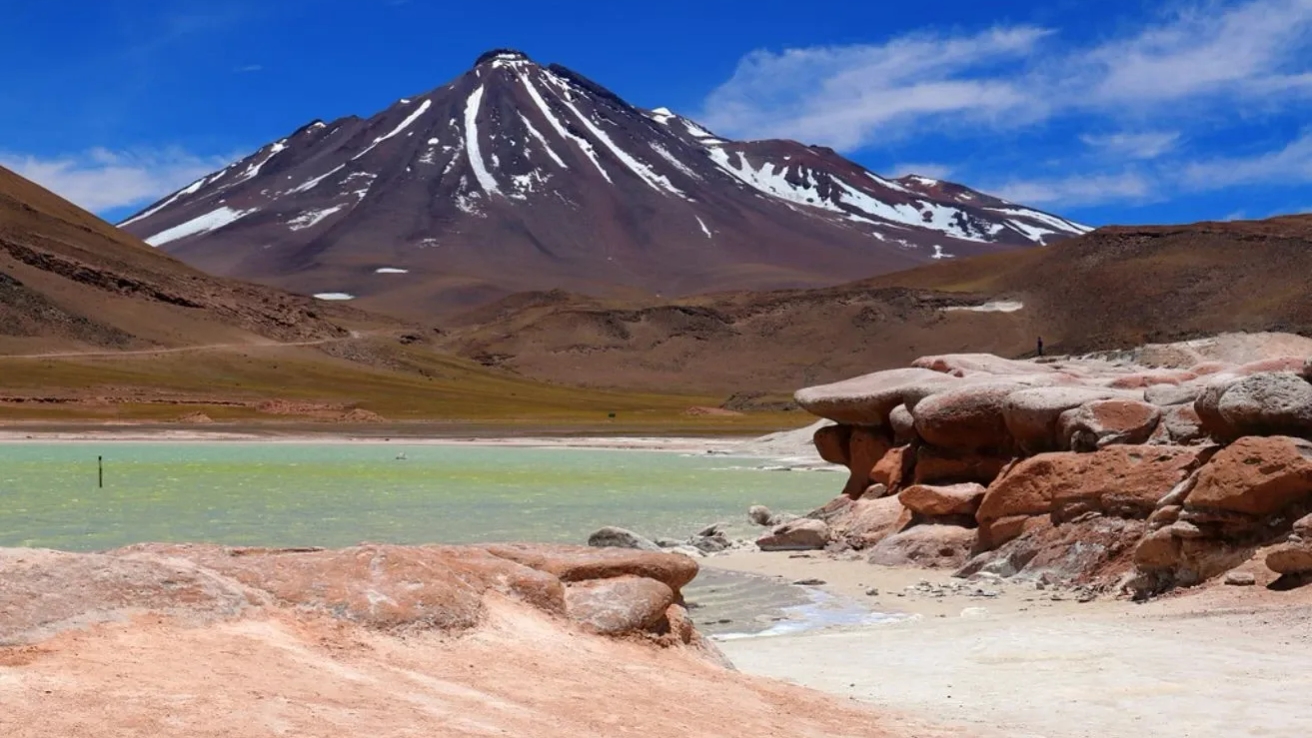 Comunidad de Socaire exige excluir sector Piedras Rojas de la Red de Salares Protegidos y acusa vulneración de derechos ancestrales