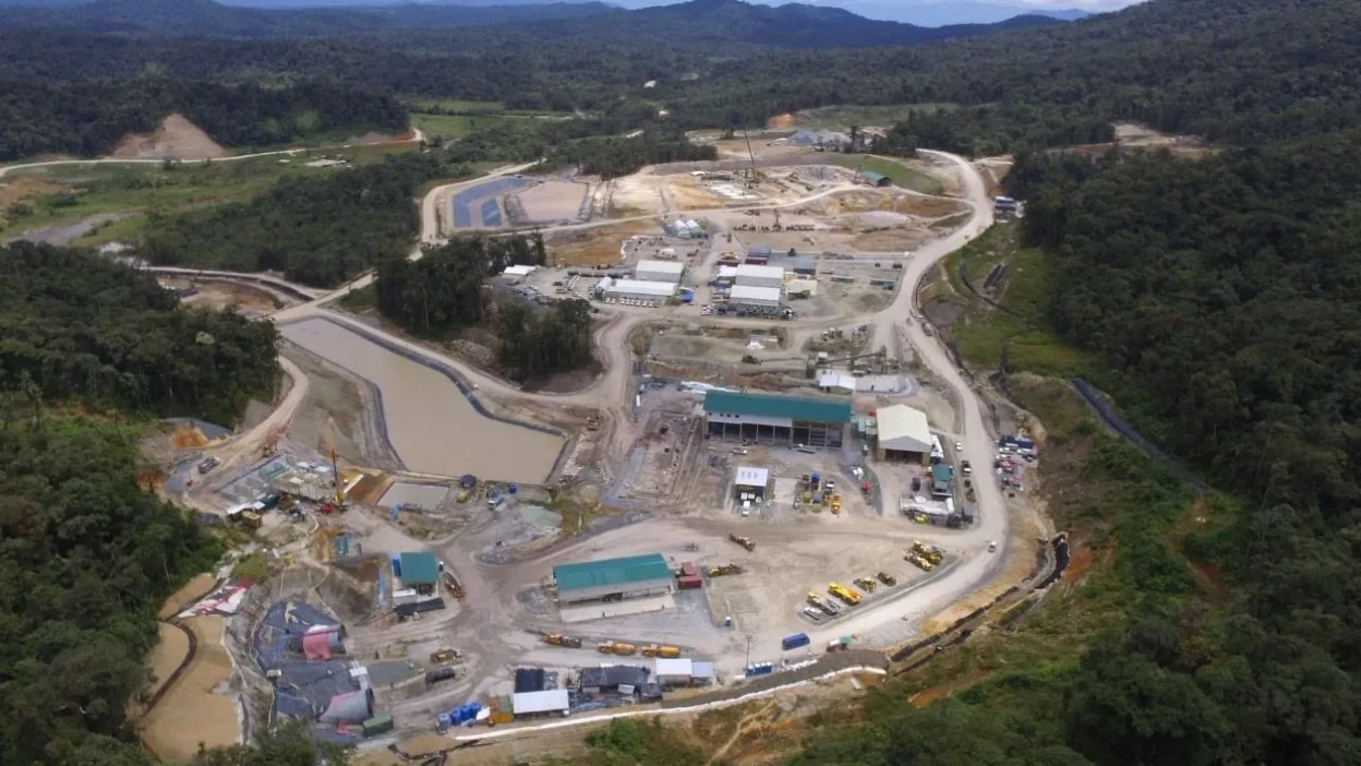 Contrato minero por US$1.700 millones: Ecuador asegura participación del 50% en estratégico proyecto Los Cangrejos