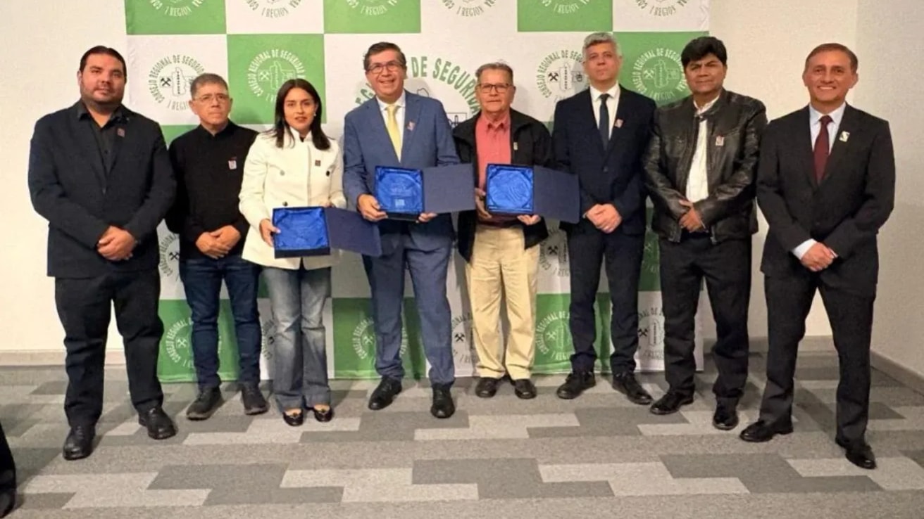 Cosayach es distinguida por Coresemin Tarapacá por su liderazgo en seguridad minera